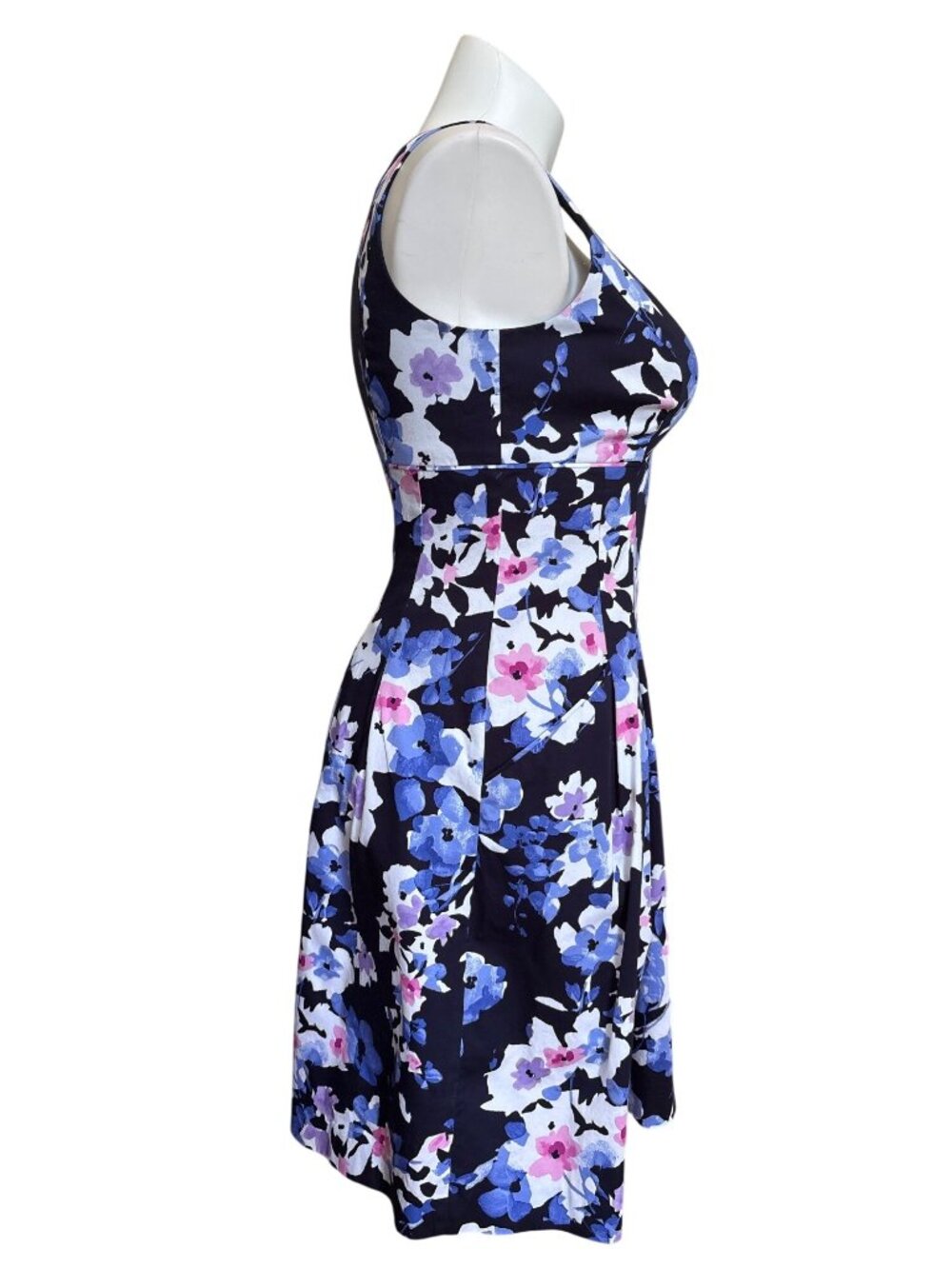 Lauren Ralph Lauren Women's Navy Floral Fit & Flare Dress, Sleeveless Size 12 - Picture 6 of 12